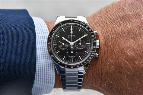 Omega Speedmaster calibre 321 price